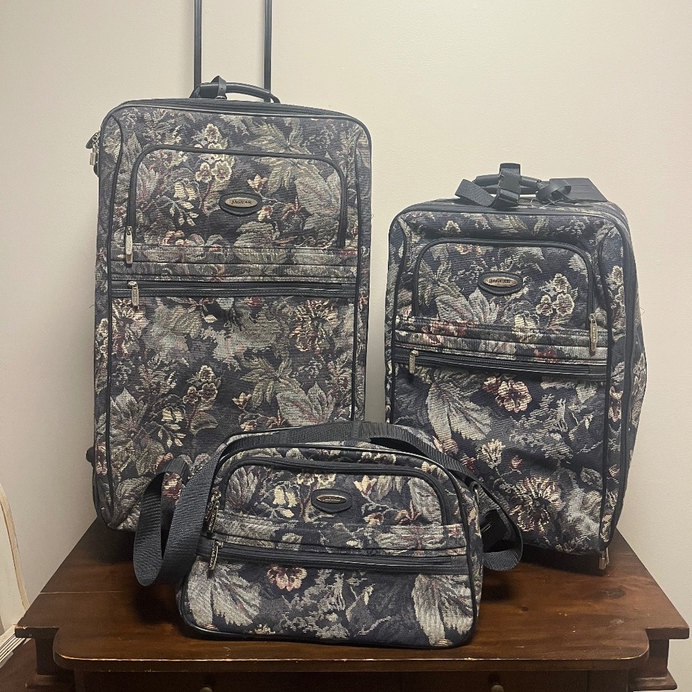 Vintage Floral Tapestry Jaguar Luggage Set